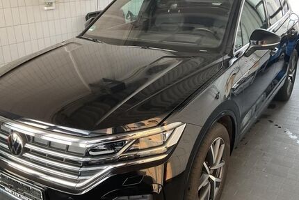 VW Touareg 42.439 km 53.715 &euro; Hagen 58091