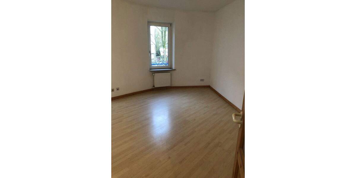 Etagenwohnung Witten Mitte - 2 Zimmer, 65 m&sup2;, 450&euro; | Angebot:25802378