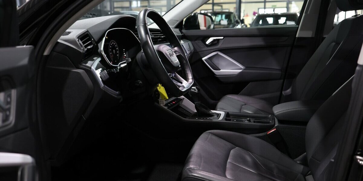 Audi Q3 40 TDI QUATTRO ADVANCED MATRIX-LED,VOLL-LEDER 86.000 km 30.444 &euro; Hamm 59077