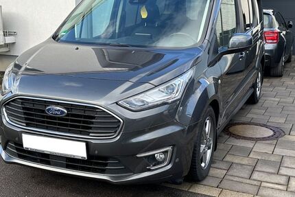 Ford Tourneo Connect 129.000 km 16.800 &euro; Schwerte 58239