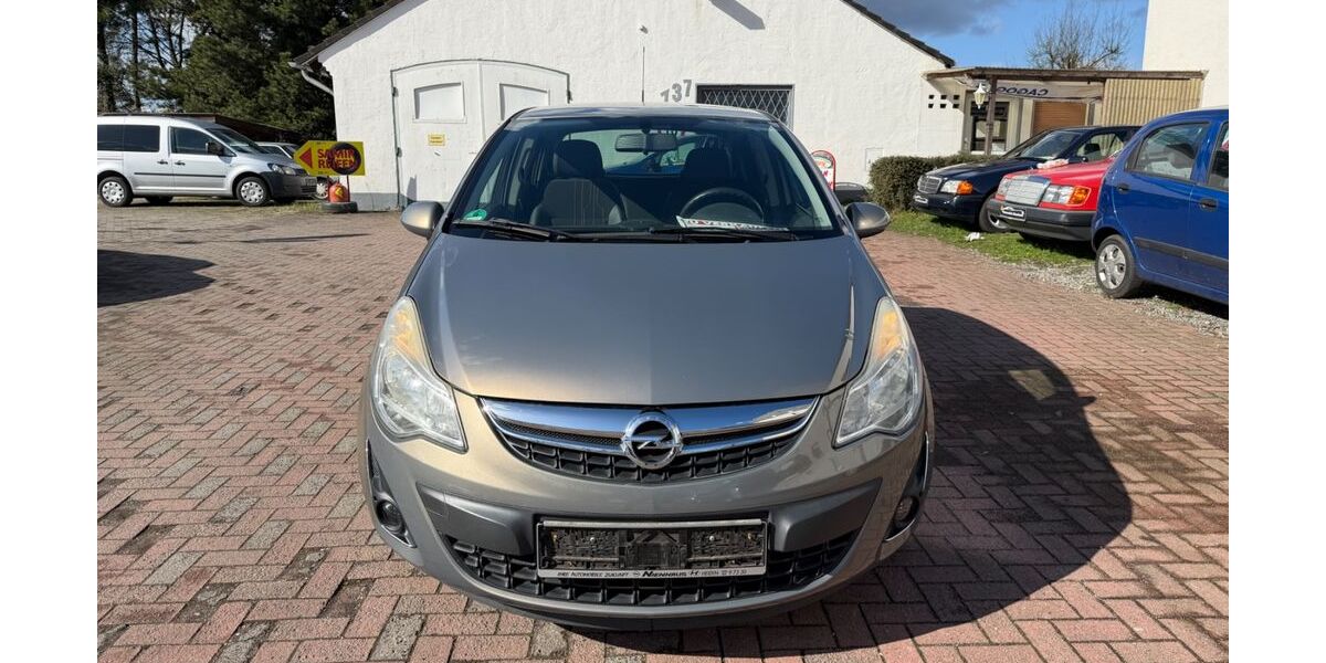 Opel Corsa 155.000 km 3.300 &euro; recklinghausen 45665