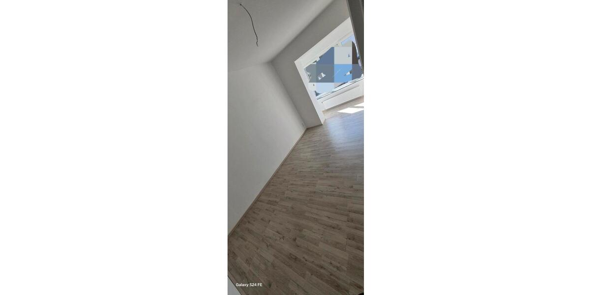 Etagenwohnung Hagen Hohenlimburg - 4 Zimmer, 104 m&sup2;, 1.100&euro; | Angebot:25994262