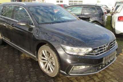 VW Passat Variant R-Line 2.0 TDI DSG NAVI PANO LED KA 135.600 km 21.788 &euro; Bergkamen 59192