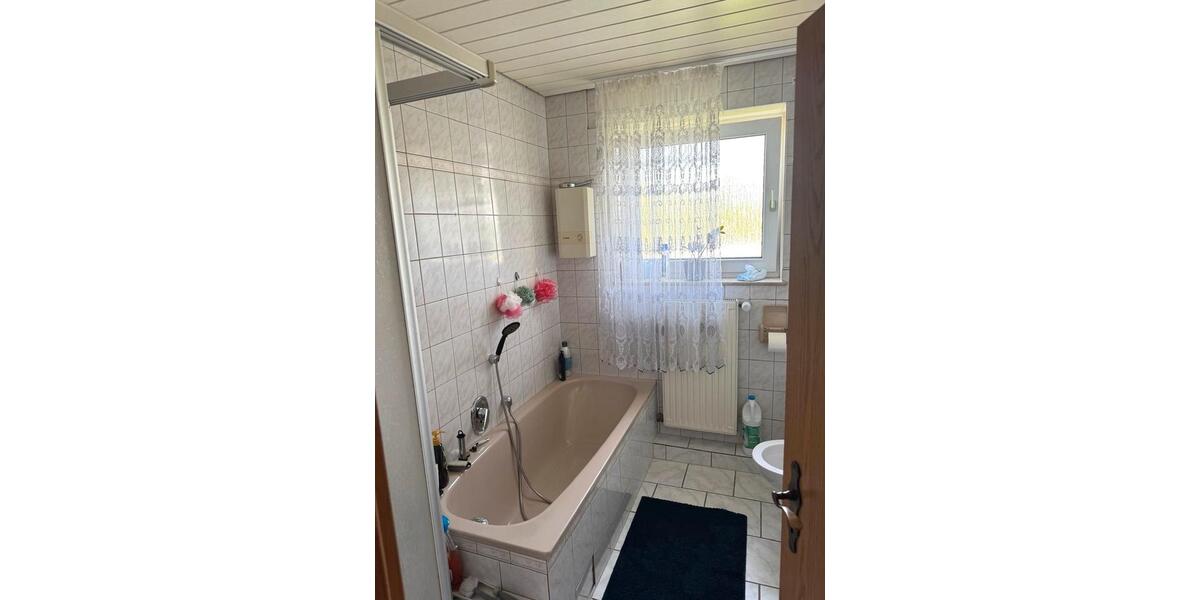 Dachgeschoßwohnung Oer-Erkenschwick Erkenschwick - 3 Zimmer, 70 m&sup2;, 700&euro; | Angebot:26705013