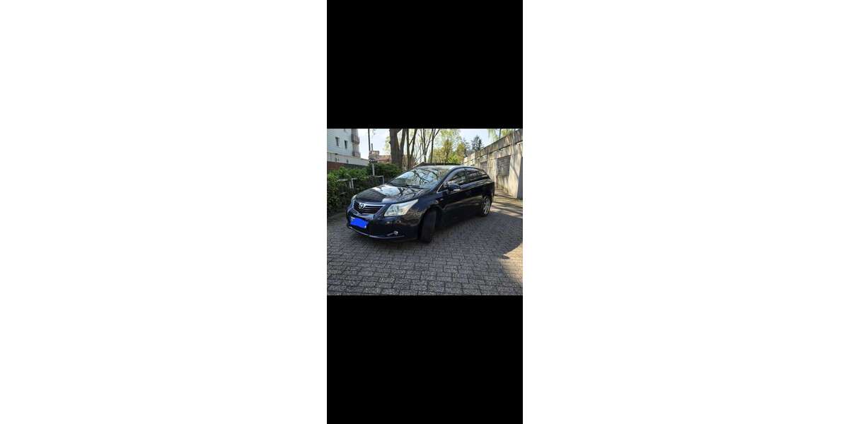 Toyota Avensis 147.000 km 5.500 &euro; Bergkamen 59192