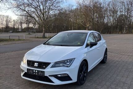 Seat Leon 95.800 km 16.900 &euro; Dortmund 44139