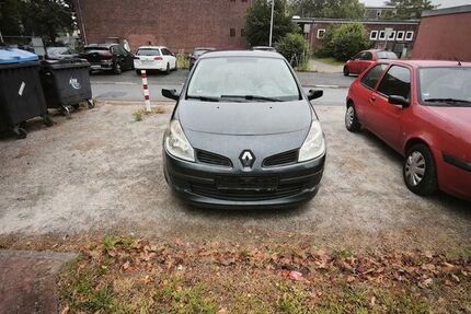 Renault Clio 249.351 km 600 &euro; Hamm 59065