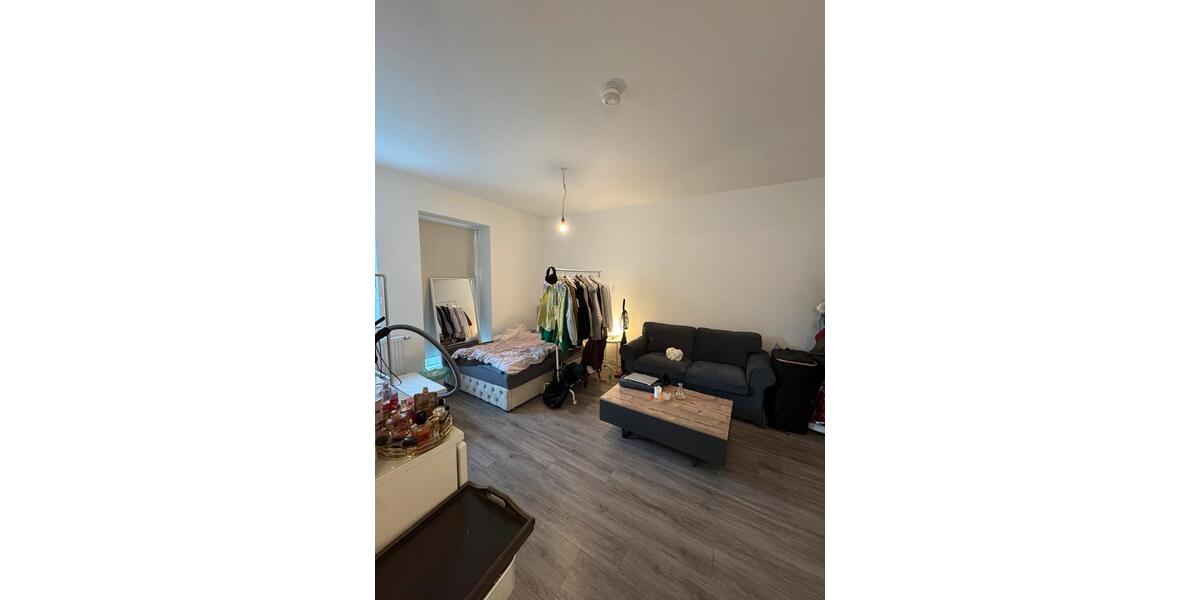 Etagenwohnung Bochum Bochum-Mitte - 1 Zimmer, 27 m&sup2;, 540&euro; | Angebot:25996425