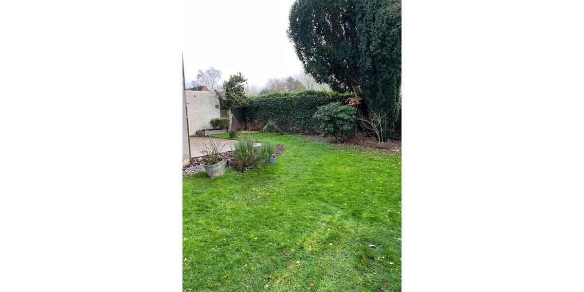 Erdgeschoßwohnung Dortmund Brackel - 3 Zimmer, 110 m&sup2;, 1.450&euro; | Angebot:24420094