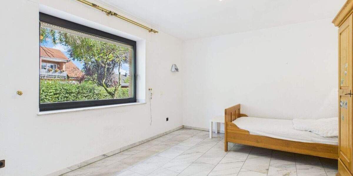 Einfamilienhaus Nordkirchen - 8 Zimmer, 242 m&sup2;, 649.000&euro; | Angebot:25686292