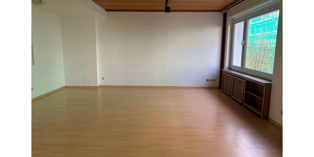 Etagenwohnung Hagen - 2 Zimmer, 86 m&sup2;, 500&euro; | Angebot:24535145