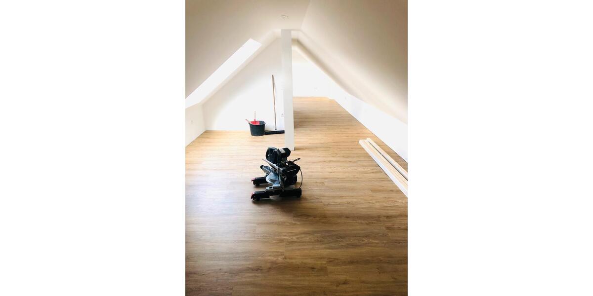 Dachgeschoßwohnung Dortmund Eving - 4.5 Zimmer, 115 m&sup2;, 1.100&euro; | Angebot:25934330