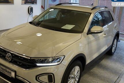 VW T-Roc 8.501 km 23.470 &euro; Hamm 59065