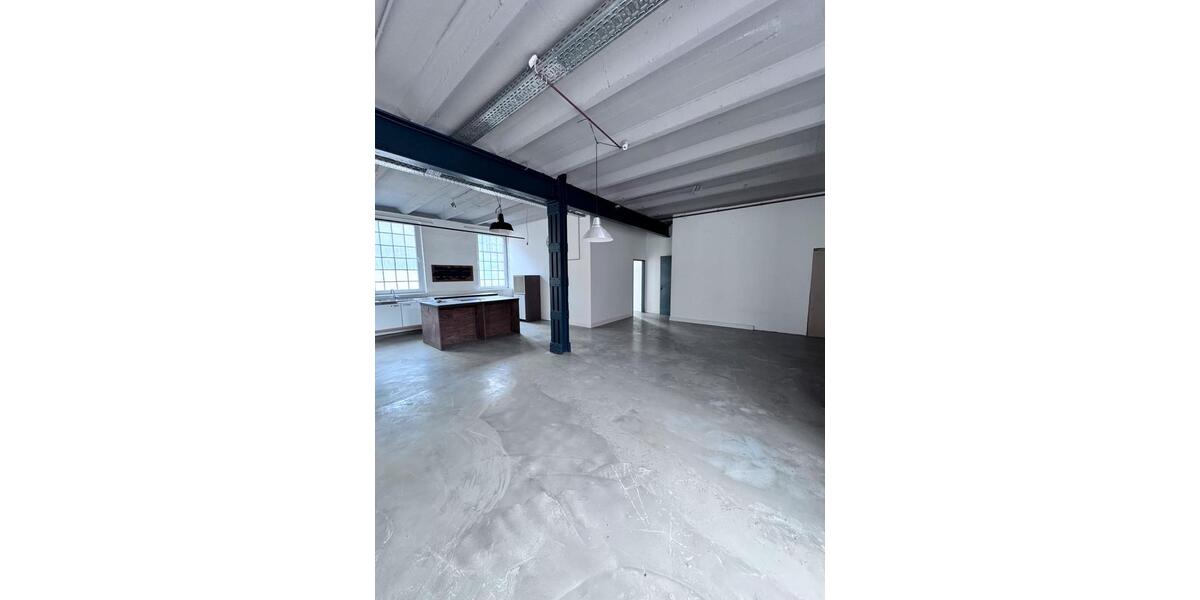 Loft - Studio - Atelier Menden (Sauerland) - 3 Zimmer, 241 m&sup2;, 1.800&euro; | Angebot:24930538