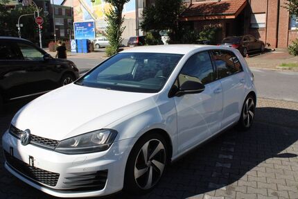 VW Golf 247.000 km 9.880 &euro; Herten 45699
