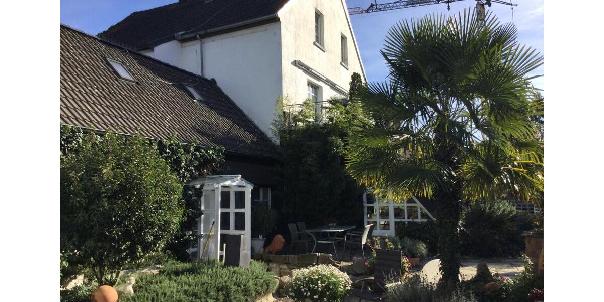 Dachgeschoßwohnung Bochum Bochum-Südwest - 3.5 Zimmer, 80 m&sup2;, 585&euro; | Angebot:25083103