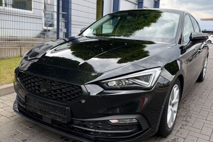 Seat Leon 90.800 km 13.990 &euro; Bochum 44795
