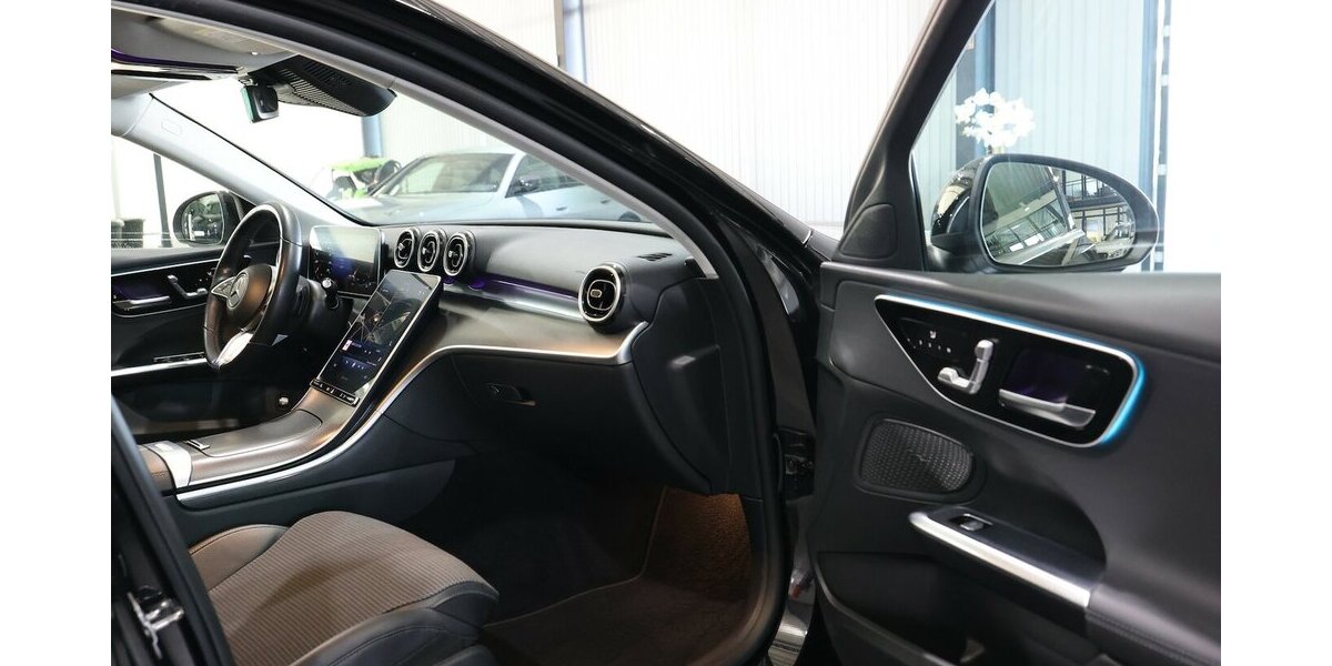 Mercedes-Benz C 220 d T AVANTGARDE ADVANCED / LASER, DISTRONIC 82.000 km 30.444 &euro; Hamm 59077