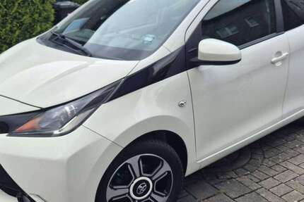 Toyota Aygo 49.000 km 7.800 &euro; Lüdinghausen, Stadt 59348