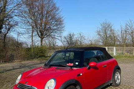 Mini One Cabrio 114.529 km 5.200 &euro; Dortmund 44339