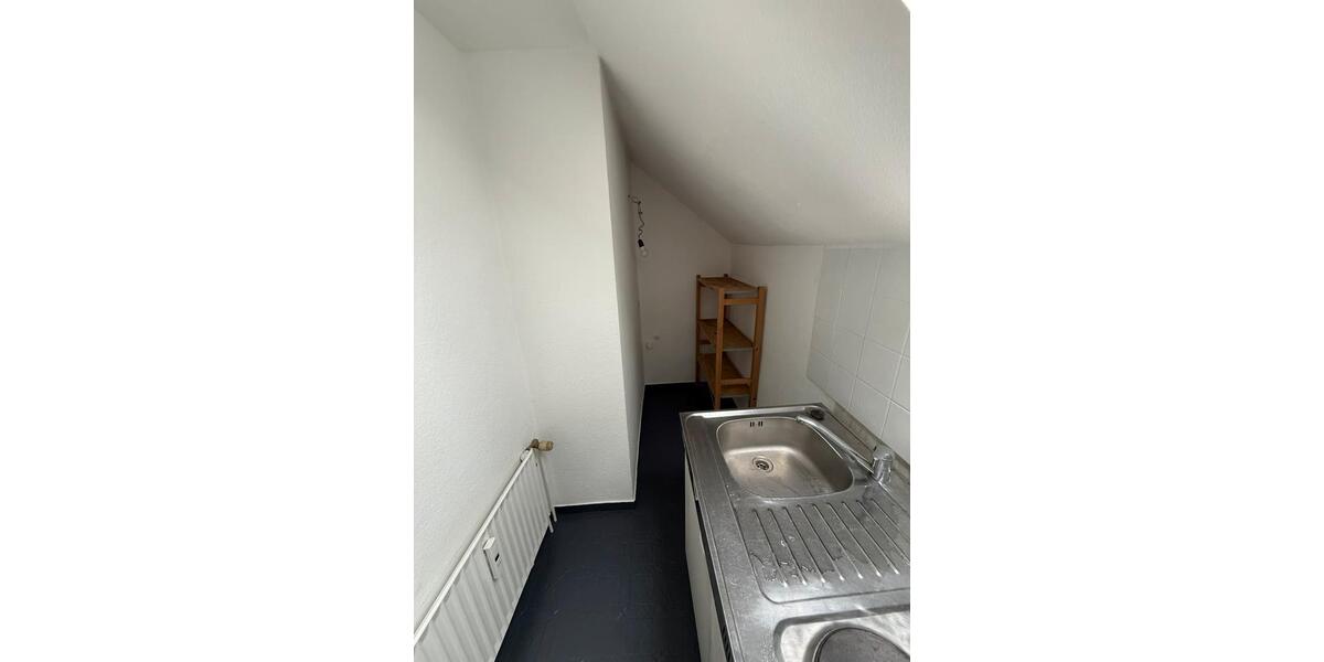 Dachgeschoßwohnung Bochum Bochum-Südwest - 1.5 Zimmer, 29 m&sup2;, 495&euro; | Angebot:26563189