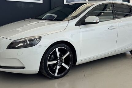 Volvo V40 149.900 km 9.900 &euro; Schwerte 58239