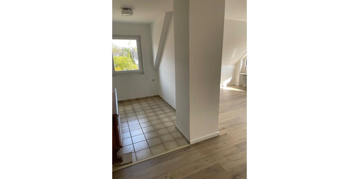Dachgeschoßwohnung Dortmund Brackel - 1.5 Zimmer, 56 m&sup2;, 540&euro; | Angebot:26296379