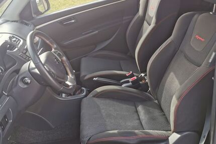 Suzuki Swift 103.000 km 8.350 &euro; Dortmund 44329