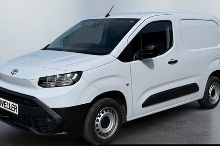 Toyota Proace City 28.735 km 19.480 &euro; Hamm 59067