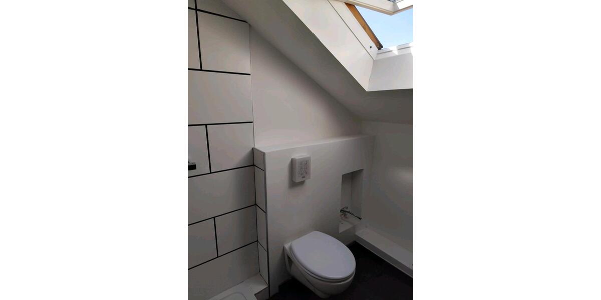 Dachgeschoßwohnung Iserlohn - 2 Zimmer, 49 m&sup2;, 520&euro; | Angebot:26453823