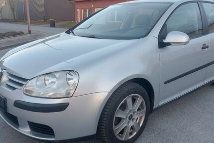 VW Golf 145.000 km 2.750 &euro; Unna 59423