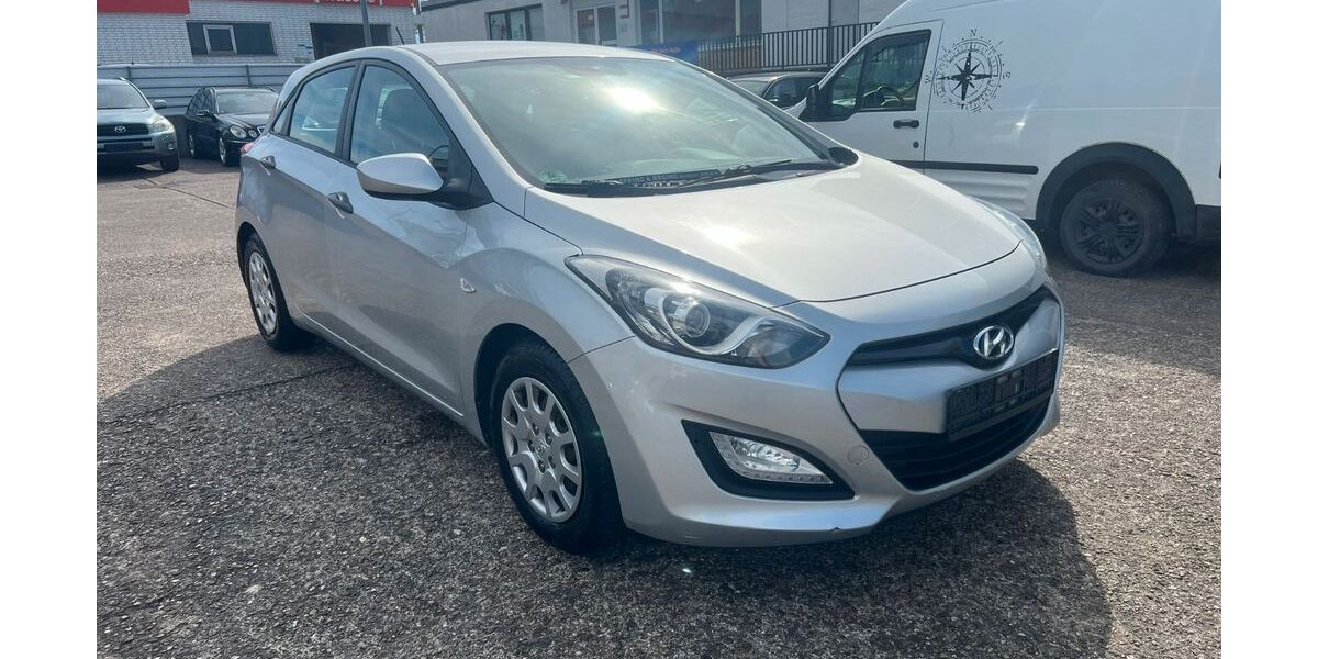 Hyundai i30 222.163 km 3.900 &euro; Hamm 59067