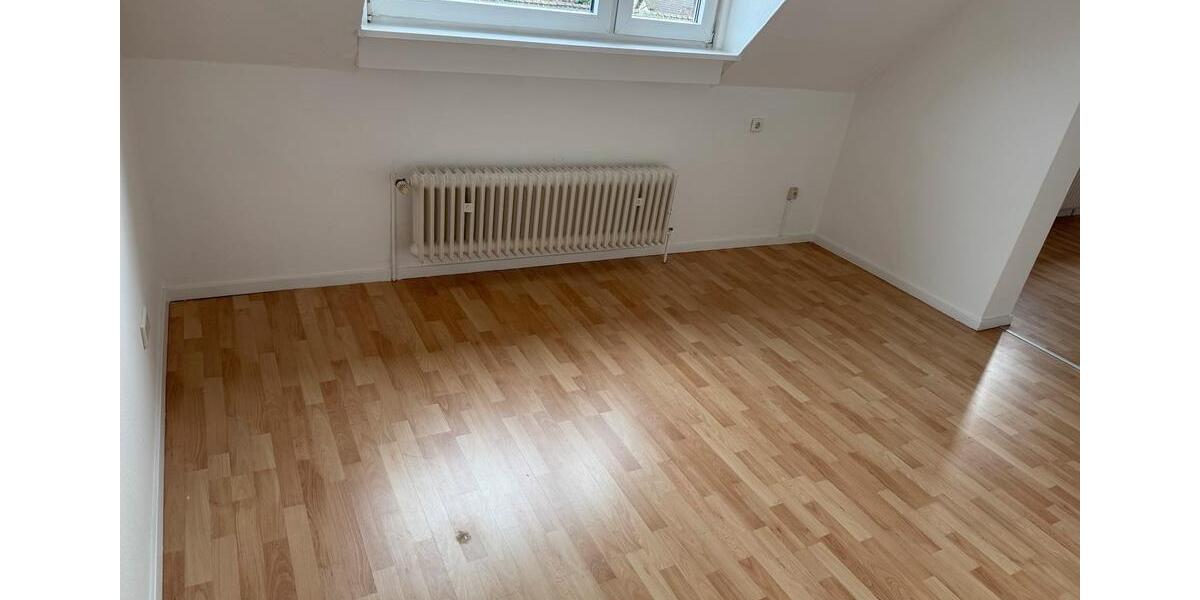 Etagenwohnung Dortmund Bövinghausen - 4.5 Zimmer, 97 m&sup2;, 930&euro; | Angebot:26302899