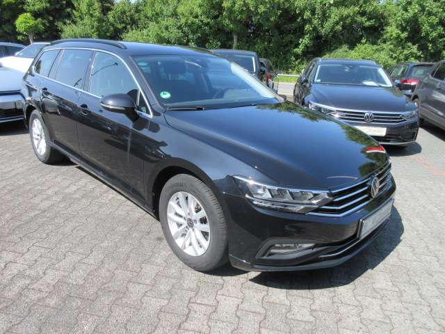 VW Passat Variant Business 1.5 TSI DSG NAVI ACC KAMER 65.930 km 24.788 &euro; Bergkamen 59192