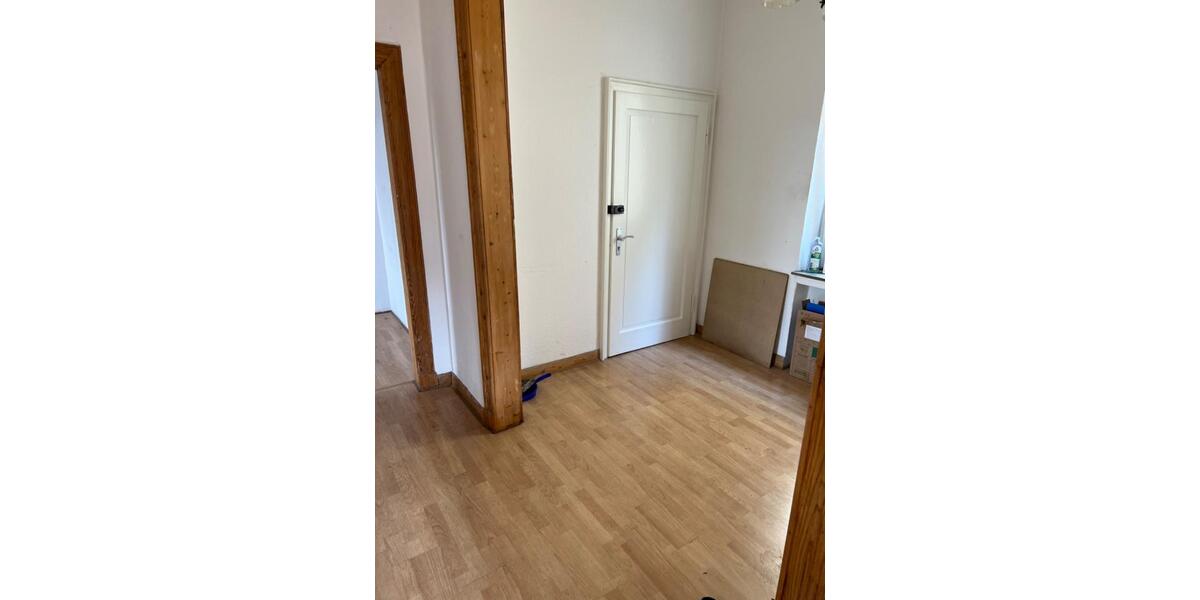 Etagenwohnung Dortmund Hombruch - 2.5 Zimmer, 109 m&sup2;, 630&euro; | Angebot:25612892