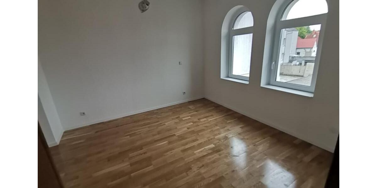 Dachgeschoßwohnung Castrop-Rauxel Rauxel - 3 Zimmer, 1 m&sup2;, 865&euro; | Angebot:27532819