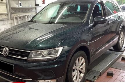 VW Tiguan 113.445 km 19.795 &euro; Witten 58453
