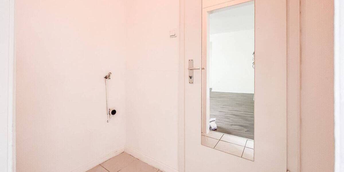 Etagenwohnung Bochum Wiemelhausen - 1 Zimmer, 26 m&sup2;, 370&euro; | Angebot:26105460