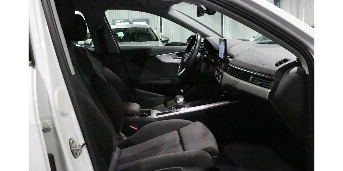 Audi A4 LIMOUSINE 40 TDI S-LINE / MATRIX-LED / 109.000 km 27.333 &euro; Hamm 59077