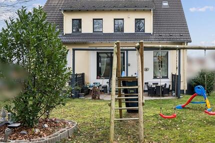 Haus Dortmund Huckarde - 8 Zimmer, 234 m&sup2;, 629.000&euro; | Angebot:26821744