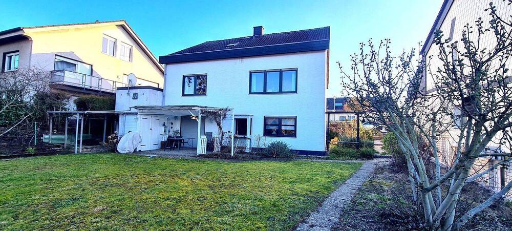 Einfamilienhaus Hagen Hohenlimburg - 7 Zimmer, 224 m&sup2;, 399.000&euro; | Angebot:25969944