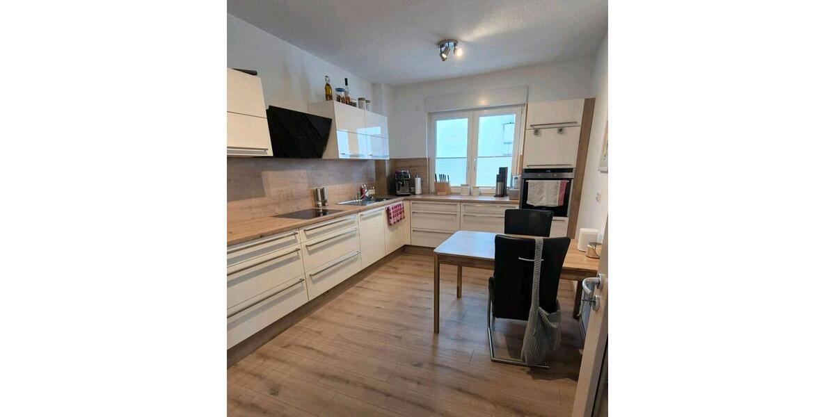 Erdgeschoßwohnung Werl - 4 Zimmer, 135 m&sup2;, 985&euro; | Angebot:26033793