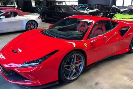 Ferrari F8 Tributo 4.600 km 299.900 &euro; Haltern am See 45721