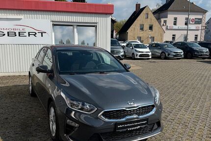 Kia ceed / Ceed 72.214 km 12.790 &euro; Datteln 45711