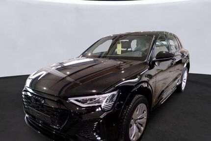 Audi SQ8 e-tron 52.823 km 64.670 &euro; Hagen 58091