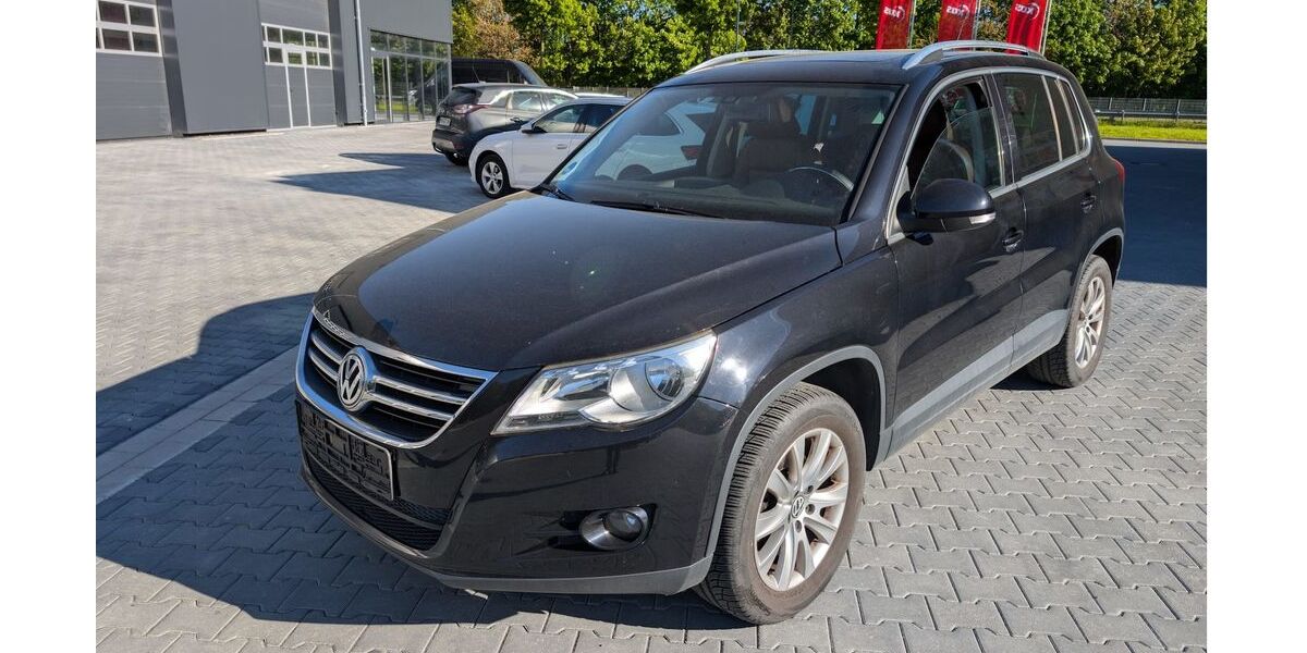 VW Tiguan 138.502 km 4.950 &euro; Hamm 59077