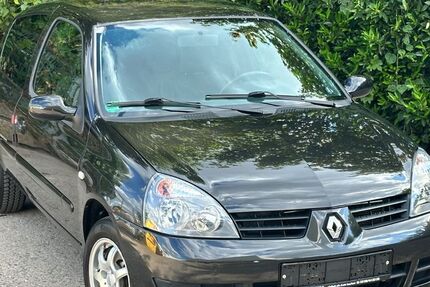 Renault Clio 59.200 km 2.999 &euro; Hagen 58119