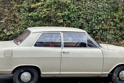 Opel Kadett 50.000 km 3.333 &euro; Menden 58710