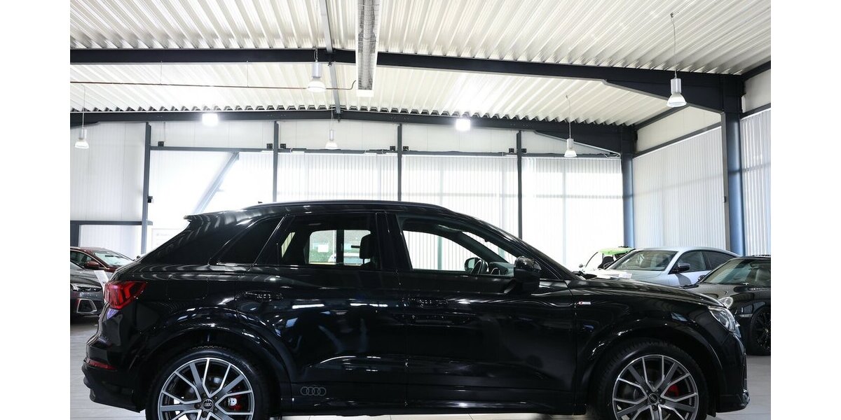 Audi Q3 40 TDI QUATTRO S-LINE SPORT BLACK MATRIX-LED 172.000 km 26.444 &euro; Hamm 59077