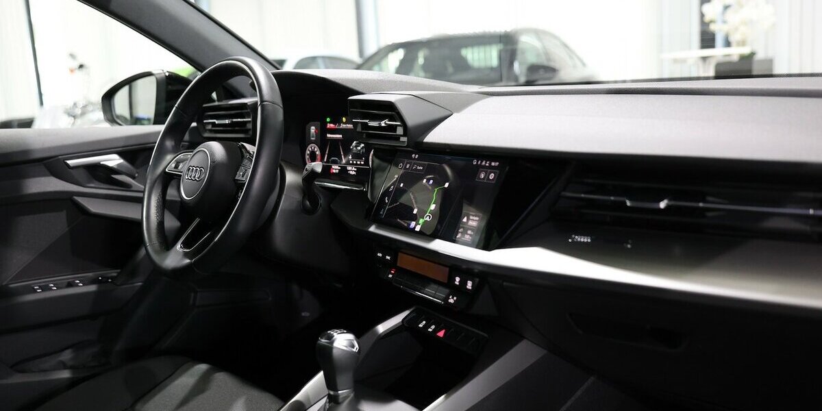 Audi A3 LIMOUSINE 35 TFSI BUSINESS BLACK LED,ACC+LANE 16.000 km 26.777 &euro; Hamm 59077